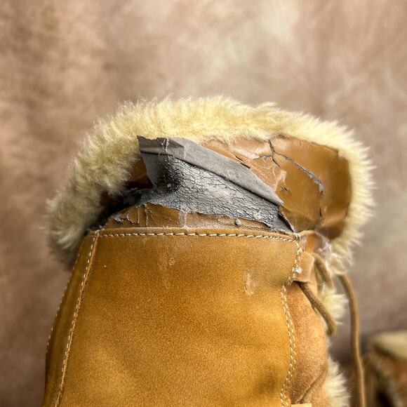 BareTraps Wanderer Suede Leather Faux Fur Lace Up Ankle Boots Brown Winter Ski - Picture 9 of 14